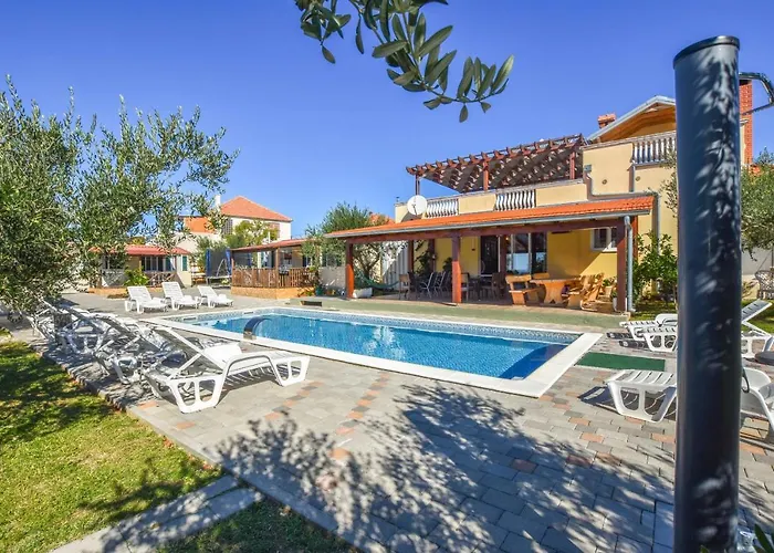 Apartament Flora Pakoštane