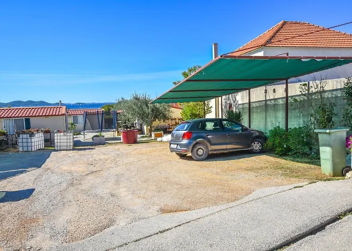 Apartamento Flora Pakoštane